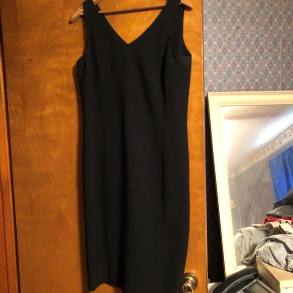 Jones New York Dresses & Skirts - Jones of New York dress 8